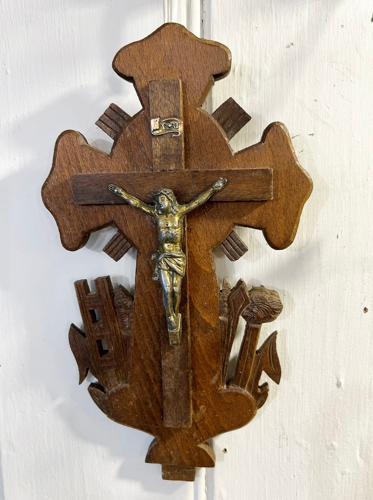 Gorgeous French crucifix was £28