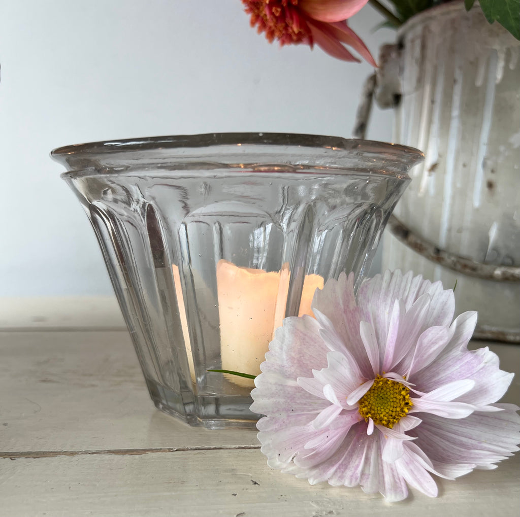 Conical glass confiture pot