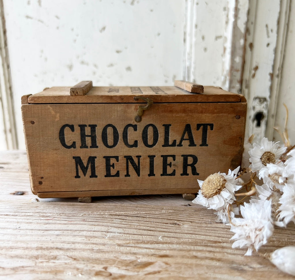 Miniature Chocolat Menier crate